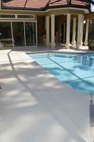 Pool Concrete Refinishing